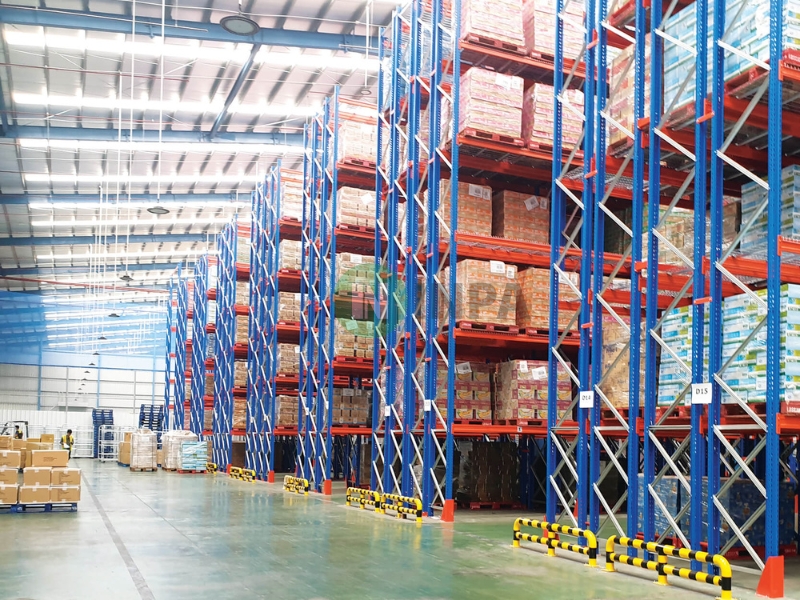 KỆ KHO FMCG