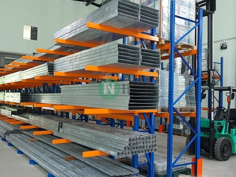 KỆ KHO FMCG