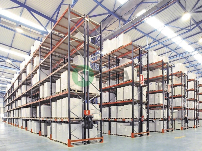 Các loại kệ hàng công nghiệp phổ biến và ứng dụng từng loại